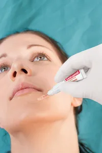 Leukoplast skin adhesive