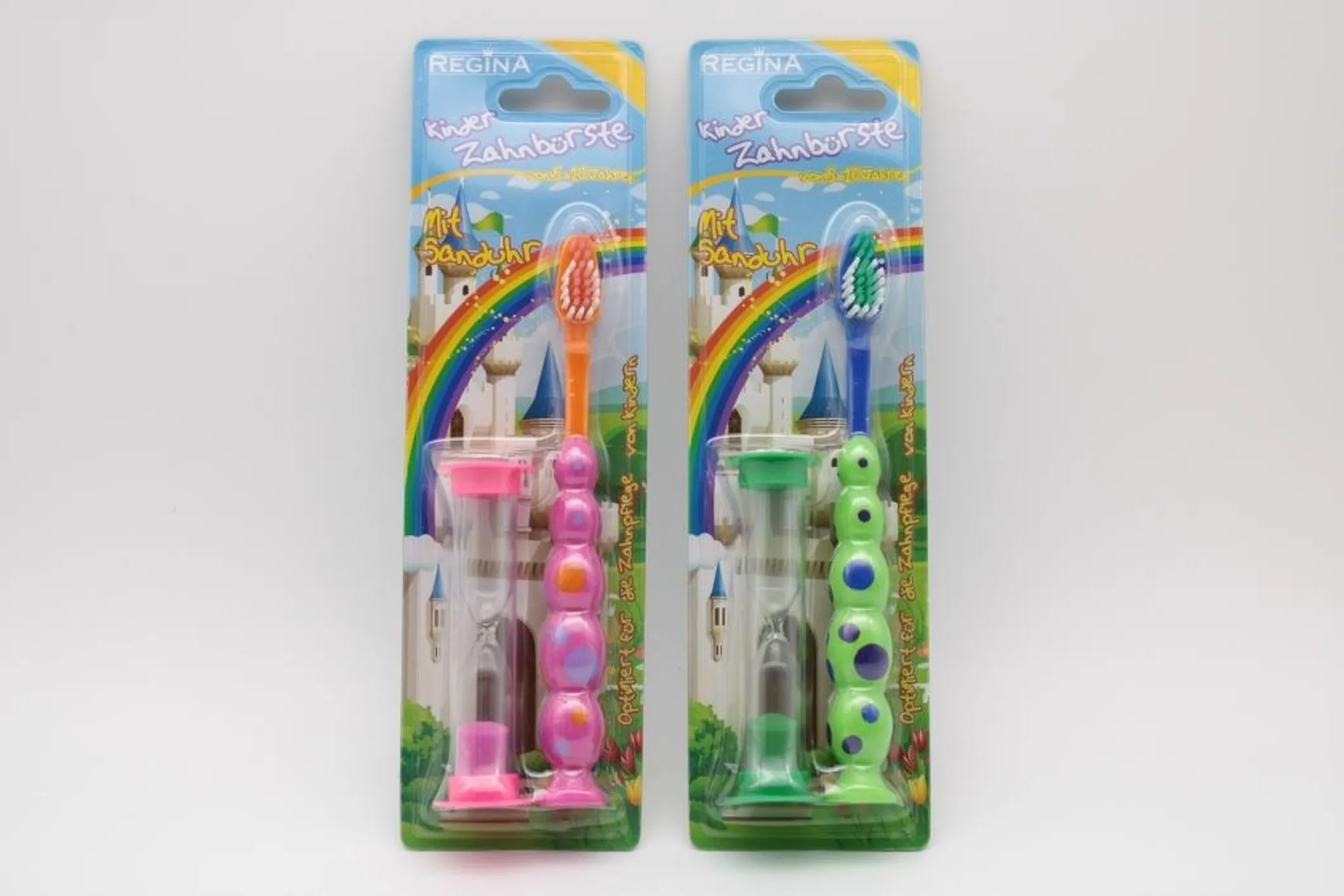 Kinder-Zahnbürste mit Sanduhr 2-fach sortiert Kinder-Zahnbürste mit Sanduhr 2-fach sortiert